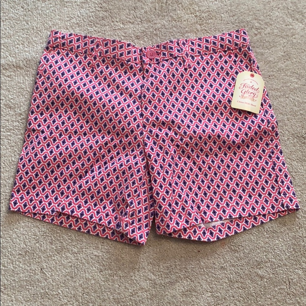 Patterned shorts